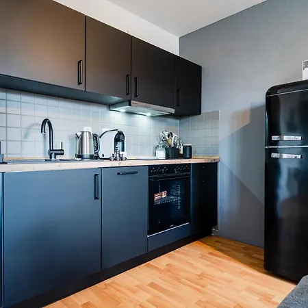!!NEU!! Deluxe Apartment I Balkon I Küche I Parken I WLAN I Netflix Magdeburg Exterior foto