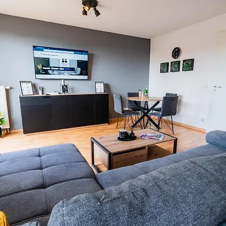 !!NEU!! Deluxe Apartment I Balkon I Küche I Parken I WLAN I Netflix Magdeburg Exterior foto
