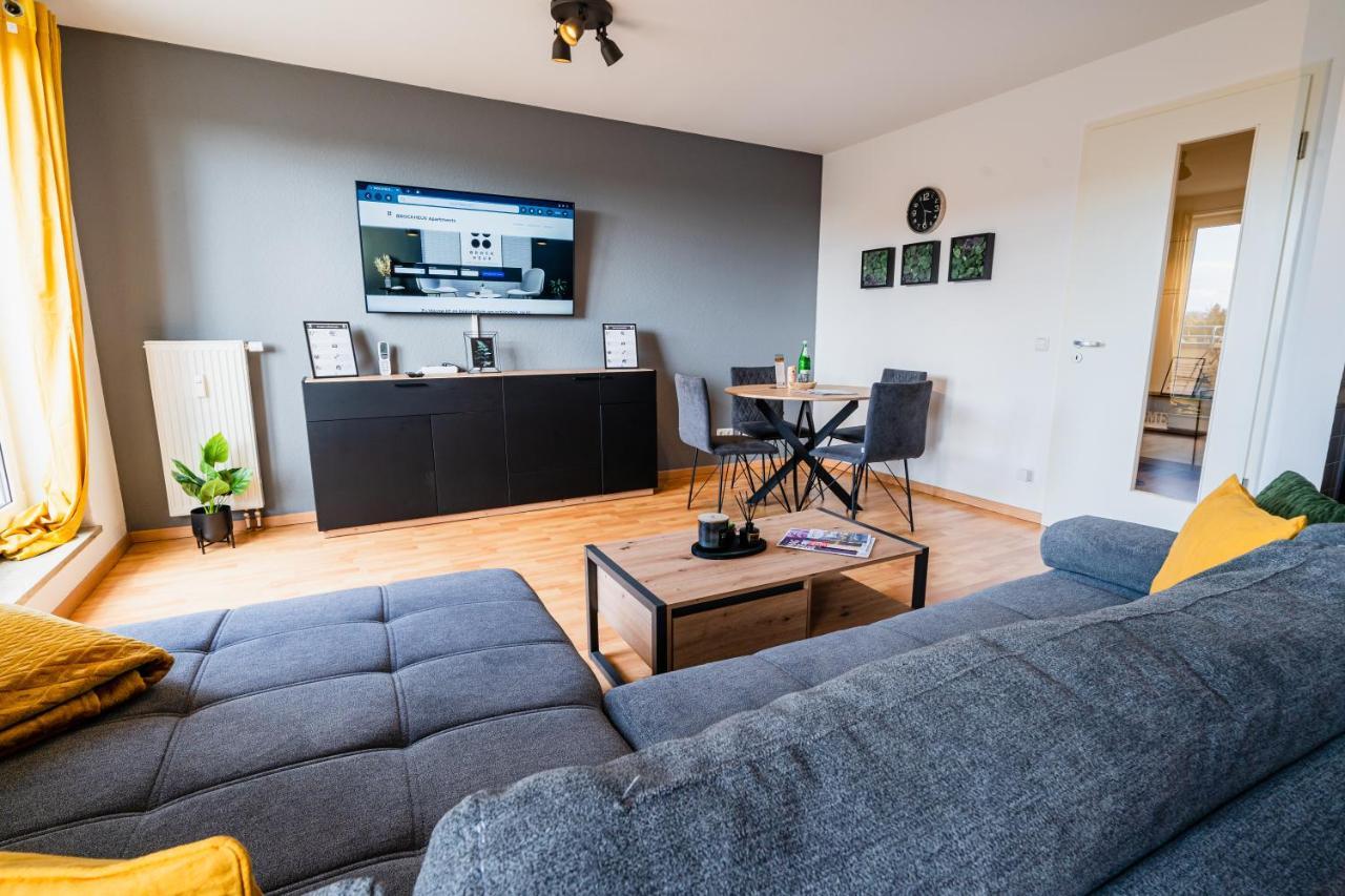 Apartment !!neu!! Deluxe I Balkon I Küche I Parken I Wlan I Netflix