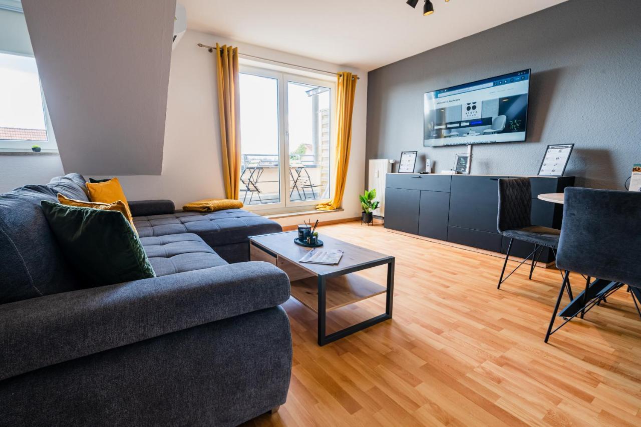 Apartment !!neu!! Deluxe I Balkon I Küche I Parken I Wlan I Netflix